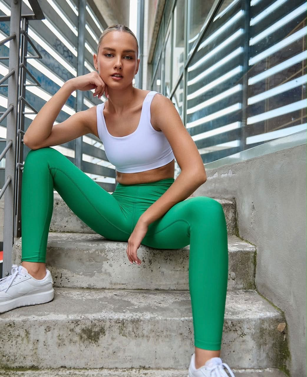 LEGGING GREEN — Green (2)